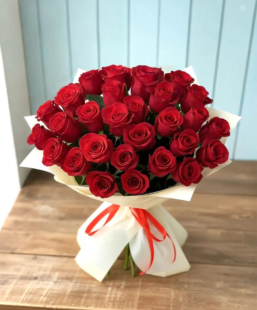 Букет 29 Красных роз в Даровской