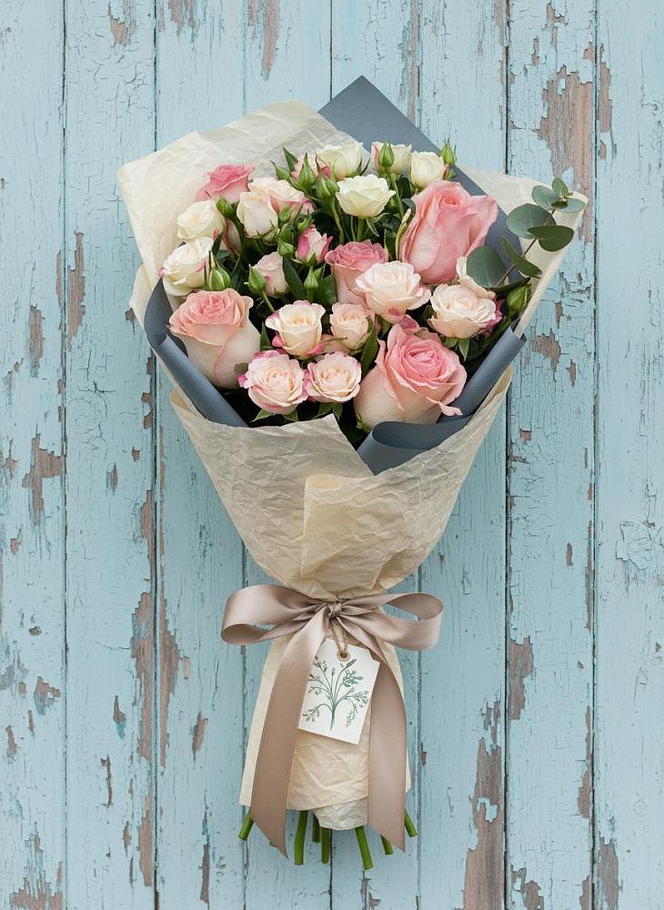 Букет цветов из: Розы в Даровской