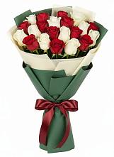 Букет Микс из красных и белых роз #REPLACE_PRED# Даровской