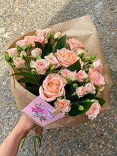 Букет цветов из:  Розы #REPLACE_PRED# Даровской