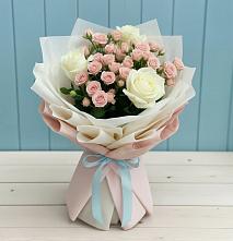 Букет цветов из:  Розы в Даровской