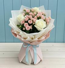 Букет цветов из:  Розы в Даровской