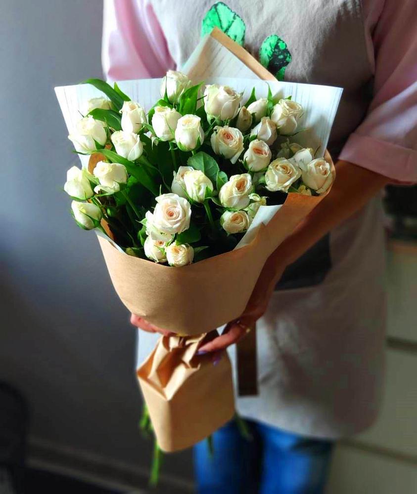Букет цветов из: Розы в Даровской