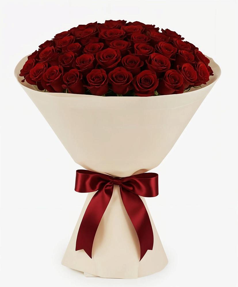 Букет 101 Бордовая роза Блэк Бакарра в Даровской