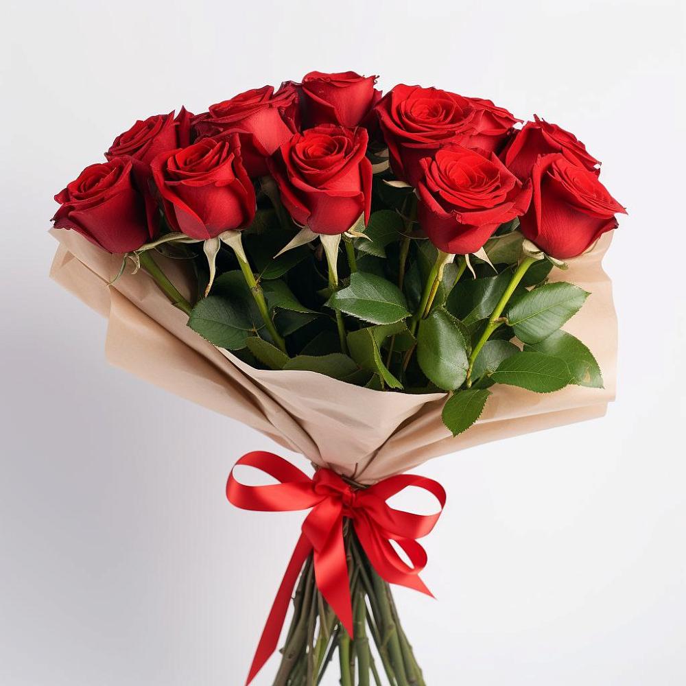 Букет 11 Красных роз Эдлесс Лав в Даровской