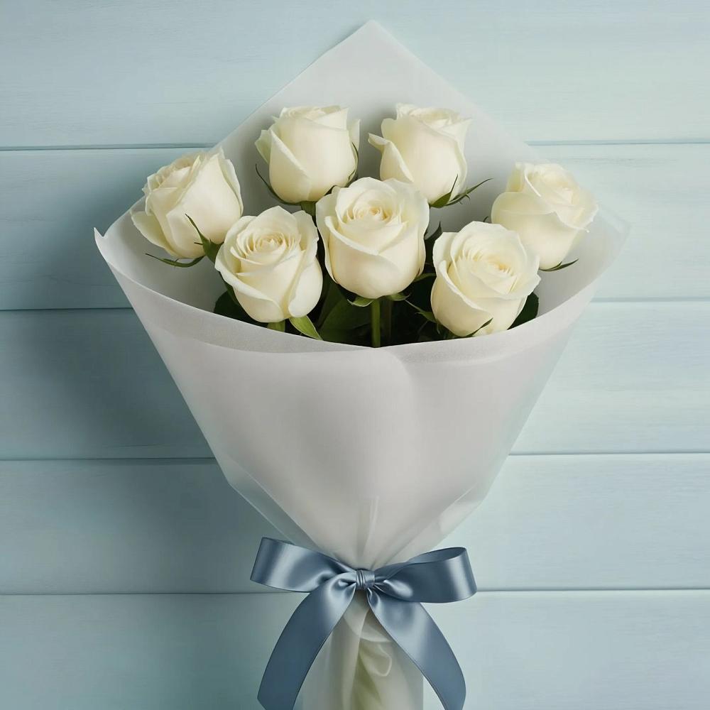 Букет 7 Белых роз Эдлесс Лав в Даровской