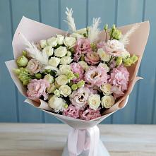 Букет цветов из:  Альстромерии и Розы в Даровской